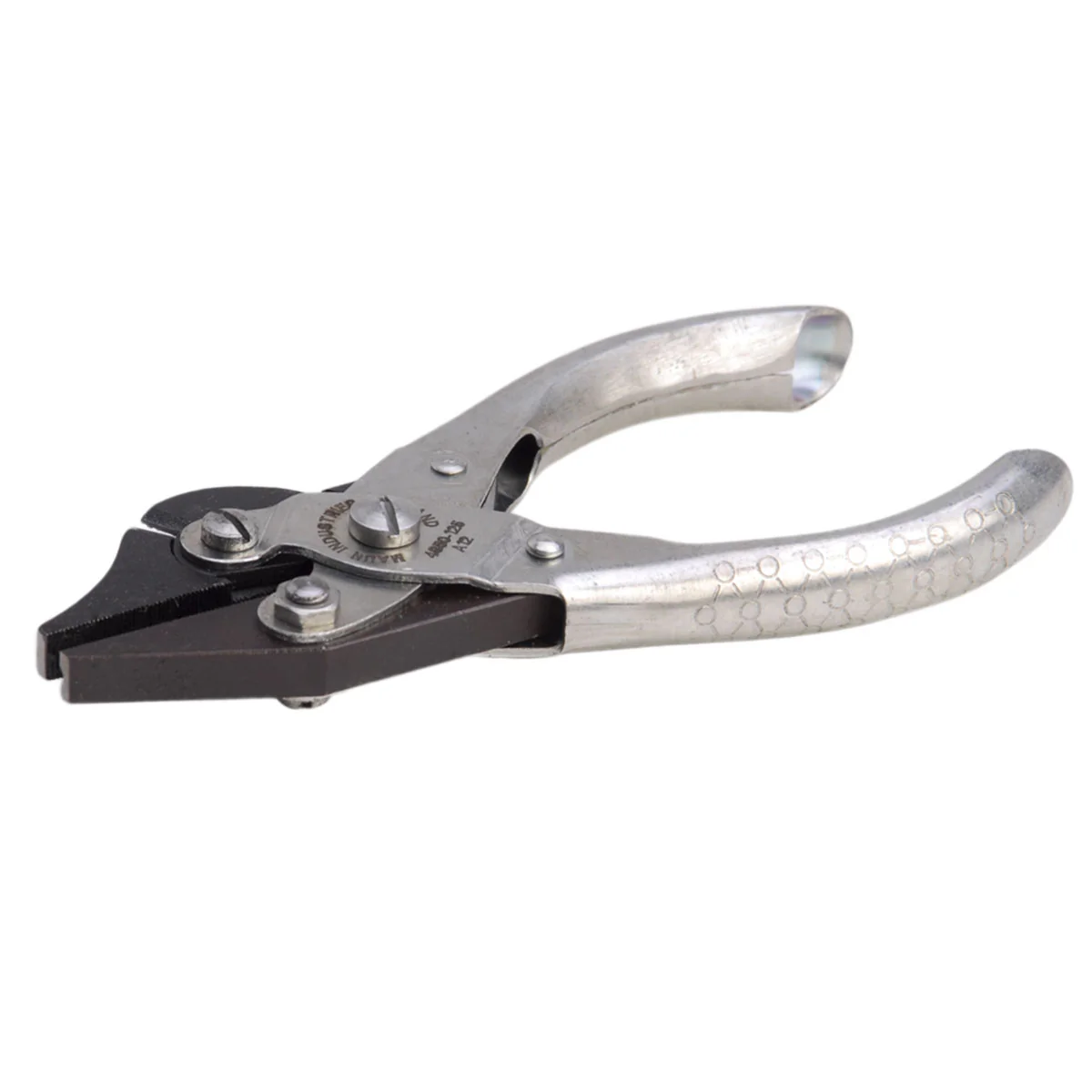 Flat Nose Pliers w/Wire Cutters 5"